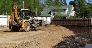 Отсыпка грунта Алейск, цена от 212 руб.